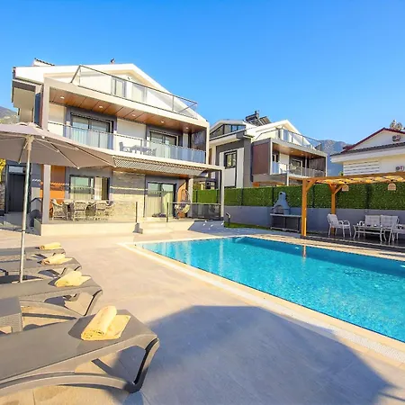 Oeluedeniz Ovacik 4 1 Salon 8 Kisilik Tatil Villasi فيلة *