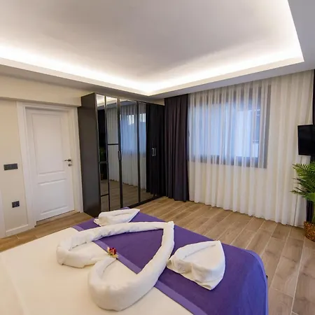 فيلة Oeluedeniz Ovacik 4 1 Salon 8 Kisilik Tatil Villasi