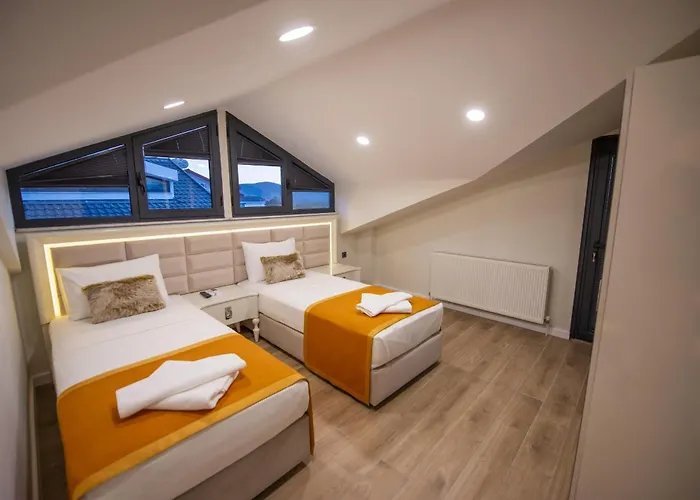 Oeluedeniz Ovacik 4 1 Salon 8 Kisilik Tatil Villasi Vila *