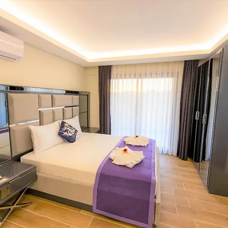 Villa Oeluedeniz Ovacik 4 1 Salon 8 Kisilik Tatil Villasi