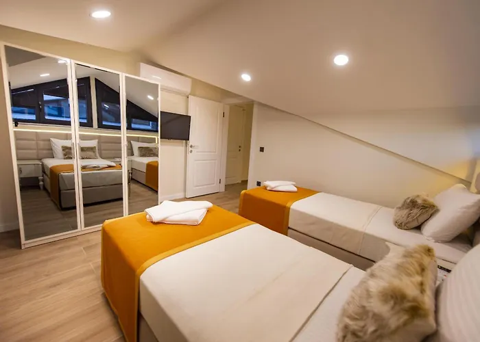 Oeluedeniz Ovacik 4 1 Salon 8 Kisilik Tatil Villasi * Fethiye