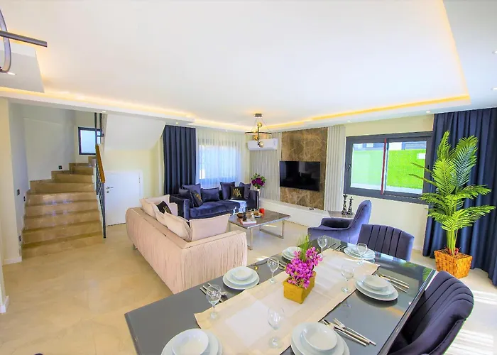 Oeluedeniz Ovacik 4 1 Salon 8 Kisilik Tatil Villasi *