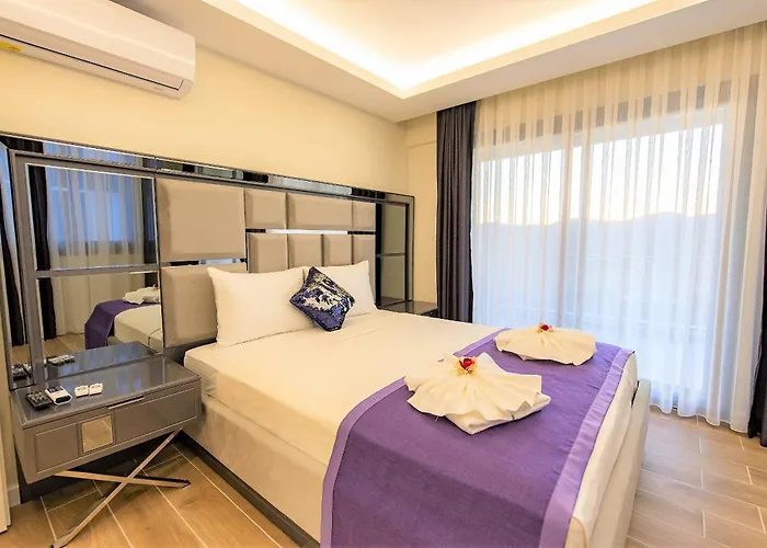 Villa Oeluedeniz Ovacik 4 1 Salon 8 Kisilik Tatil Villasi